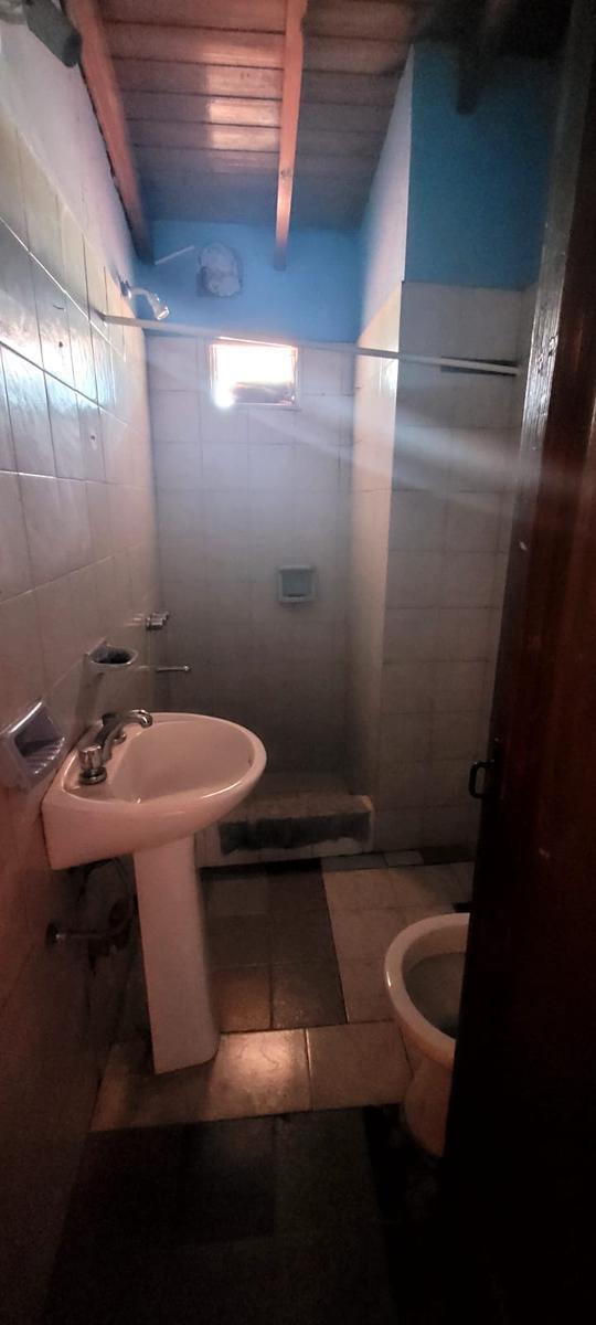 Venta casa y departamento en Villa de Mayo