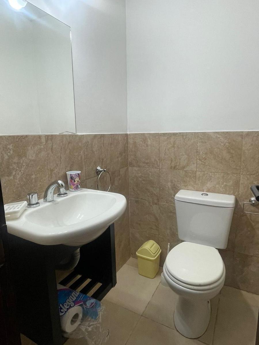 Casa en Barrio Costa Esmeralda 1