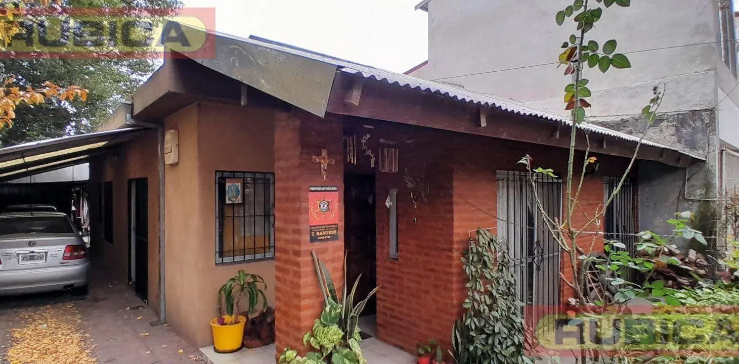 Casa - Ingeniero Adolfo Sourdeaux 5
