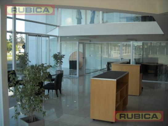 Foto de Oficinas/Local con 1.000 m2 de Playa-Ideal exposicion de vehiculos o maquinaria- Panam.km.27, imagen 4