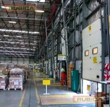 ALQUILER GALPON CON OFICINAS 12.300 M2 en Centro Industrial Garin 2