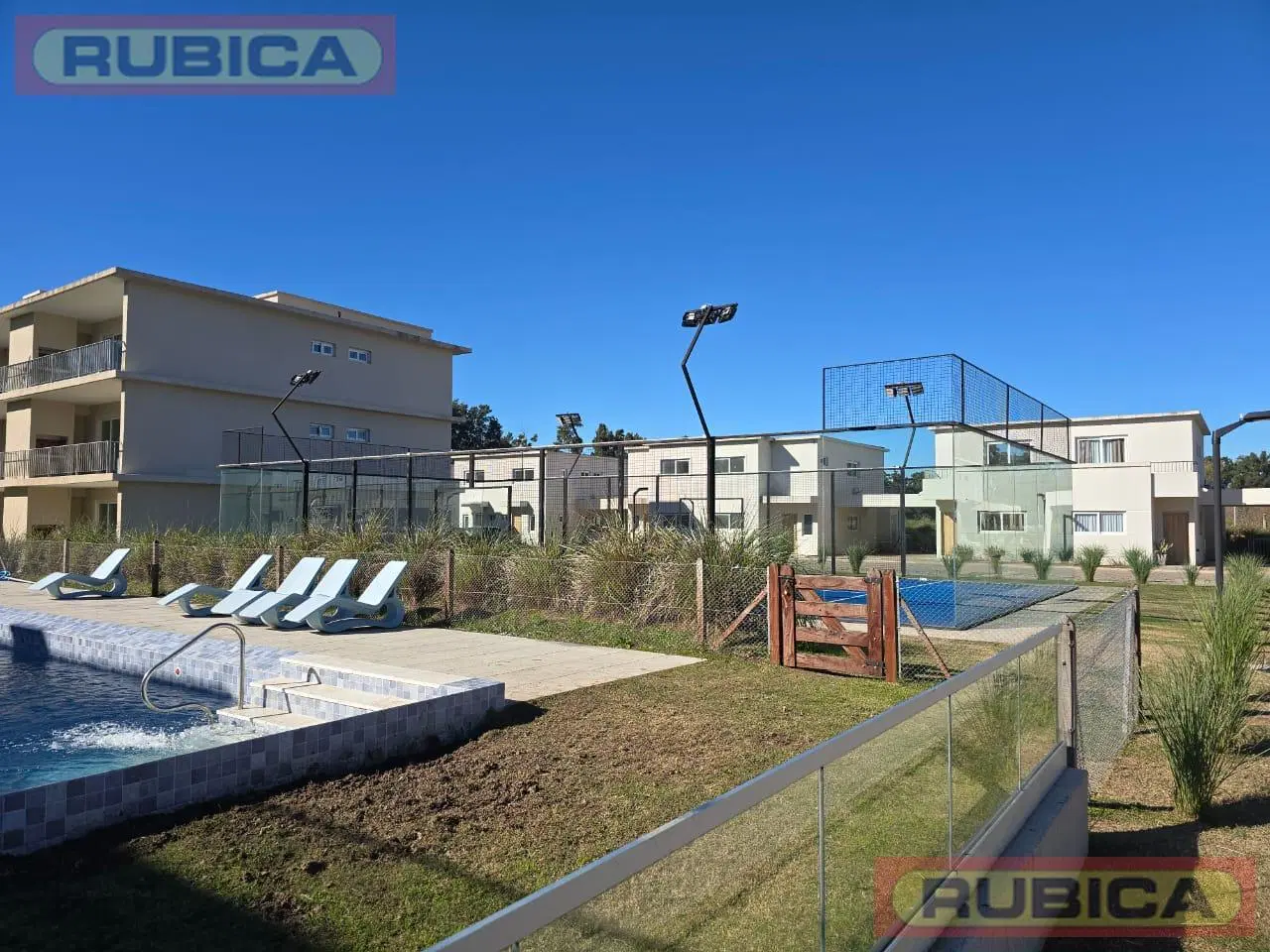 Departamento y Casa en ALQUILER - CHIC Village Pilar 1