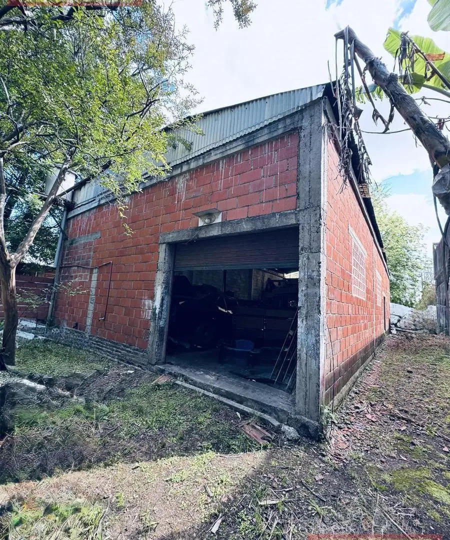 Depósito / Galpón con potencial – 576 m² de lote, 301 m² cubiertos 5