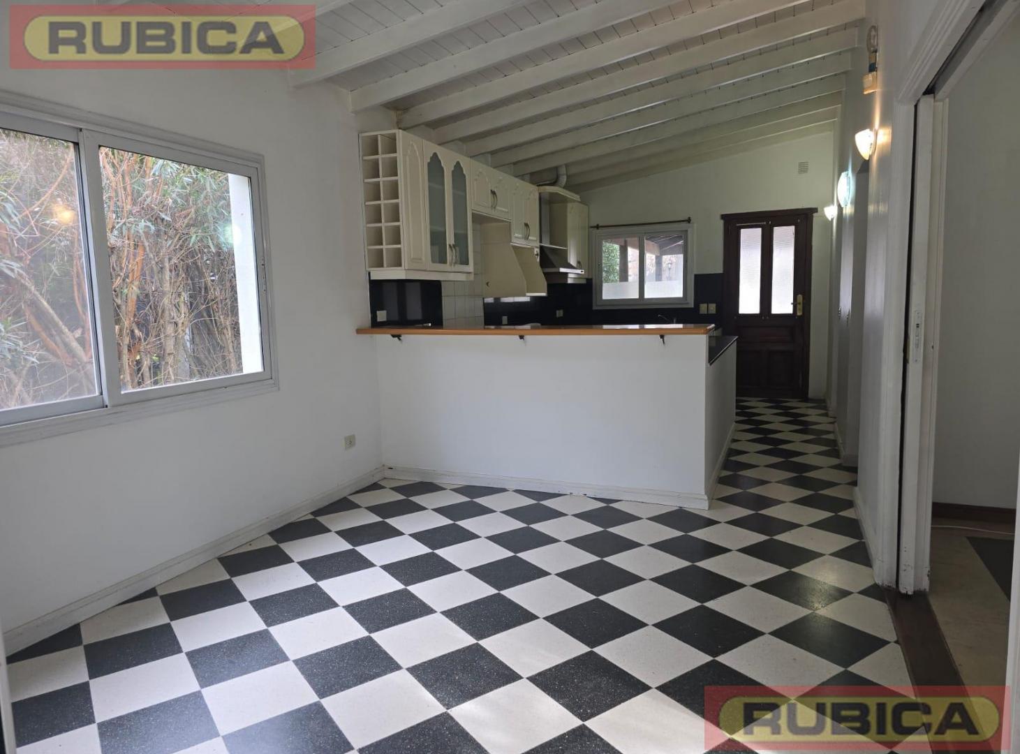 Foto de Casa en VENTA St Matthews, imagen 3