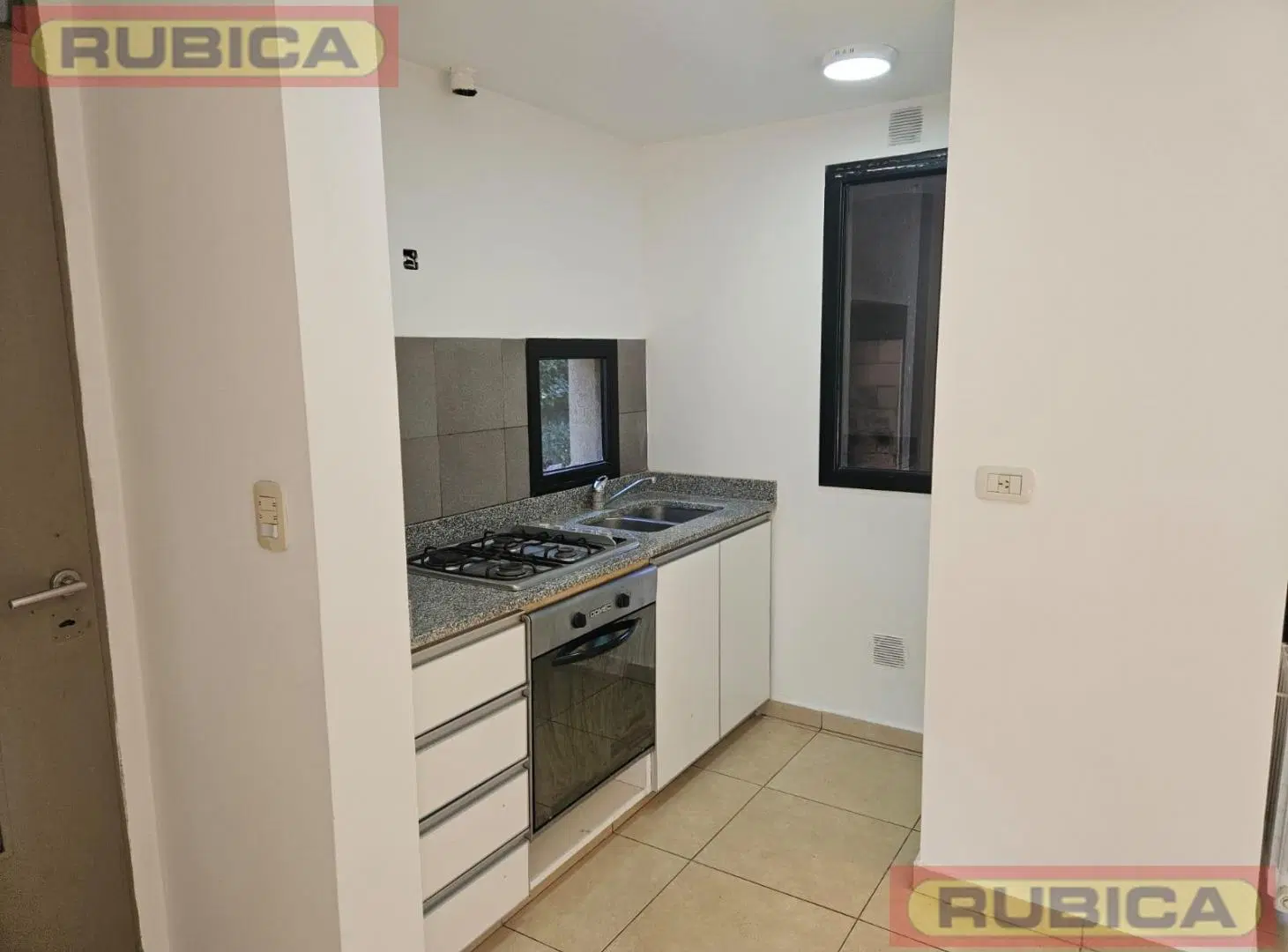 Departamento MONOAMBIENTE en ALQUILER Manzanres Chico - Planta Baja 8