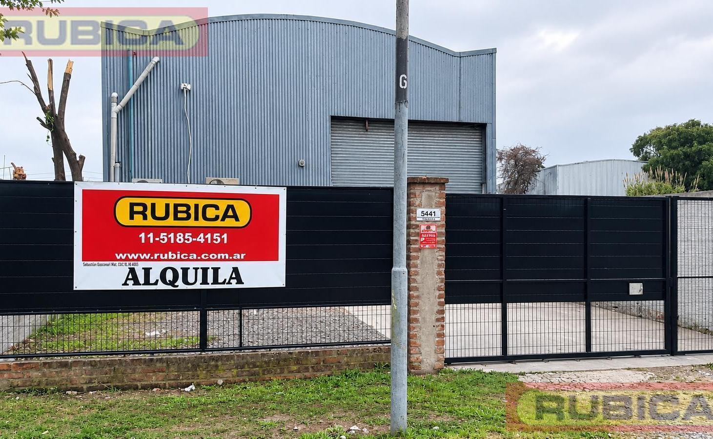 Foto de Alquiler Galpon 300 m2 - Malvinas Argentinas a 30 mts de Panamericana, imagen 2