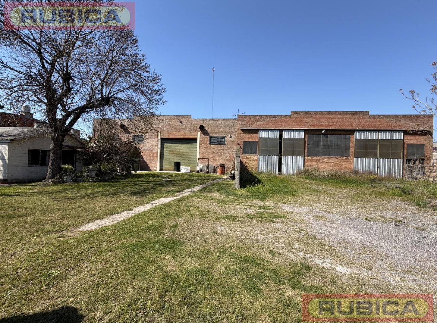 Foto de Venta Galpon 1.000 m2 sobre 2.000 m2 de terreno. Z/Ind. a 500m de 202 y, imagen 1
