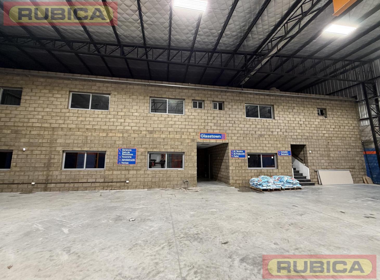Foto de Alquiler 1.688 m2 Galpon / Deposito con oficinas en Pablo Nogues sobre, imagen 5