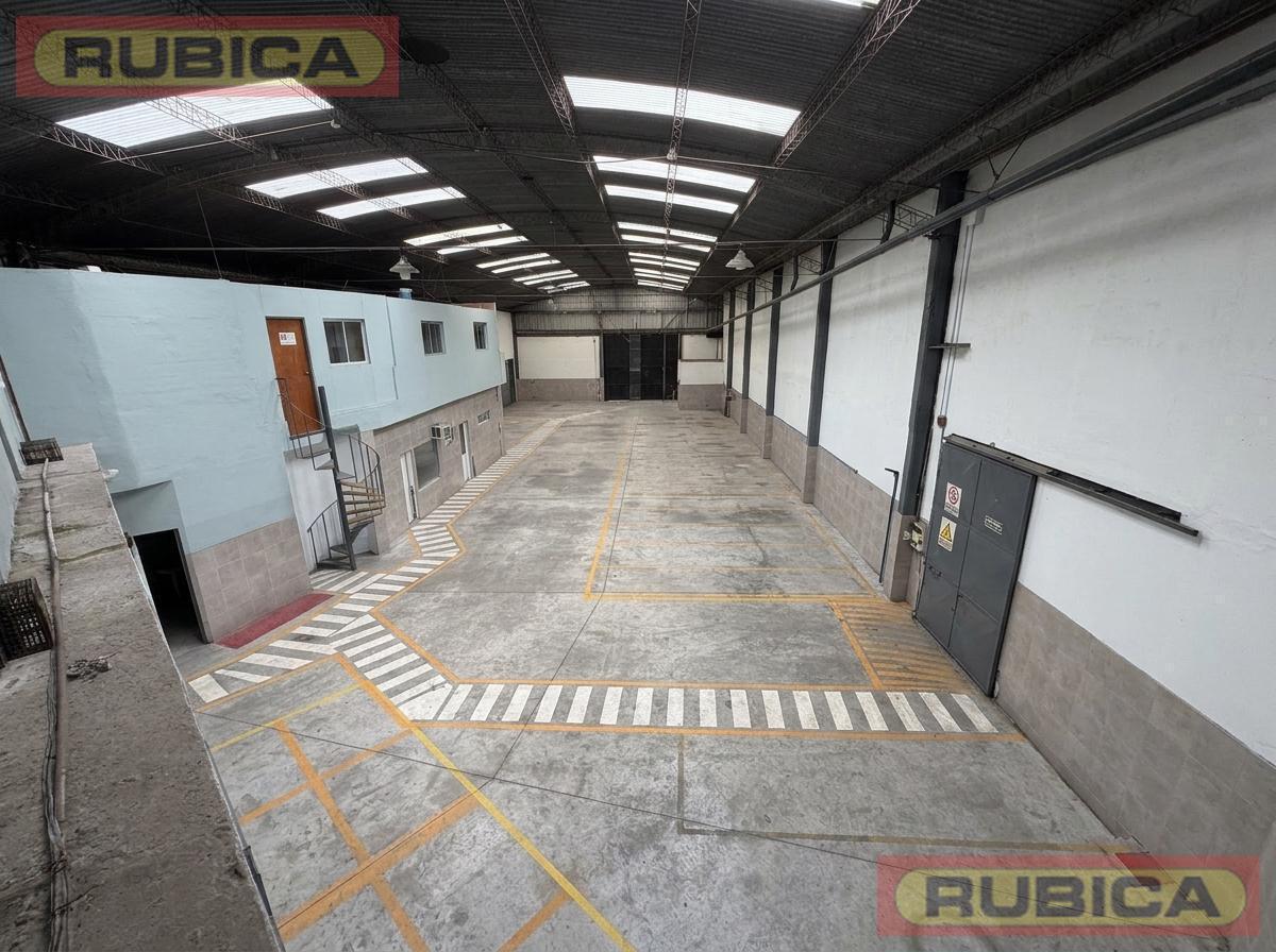 Foto de Inmueble industrial con oficinas y playa de maniobras – Don Torcuato, imagen 4