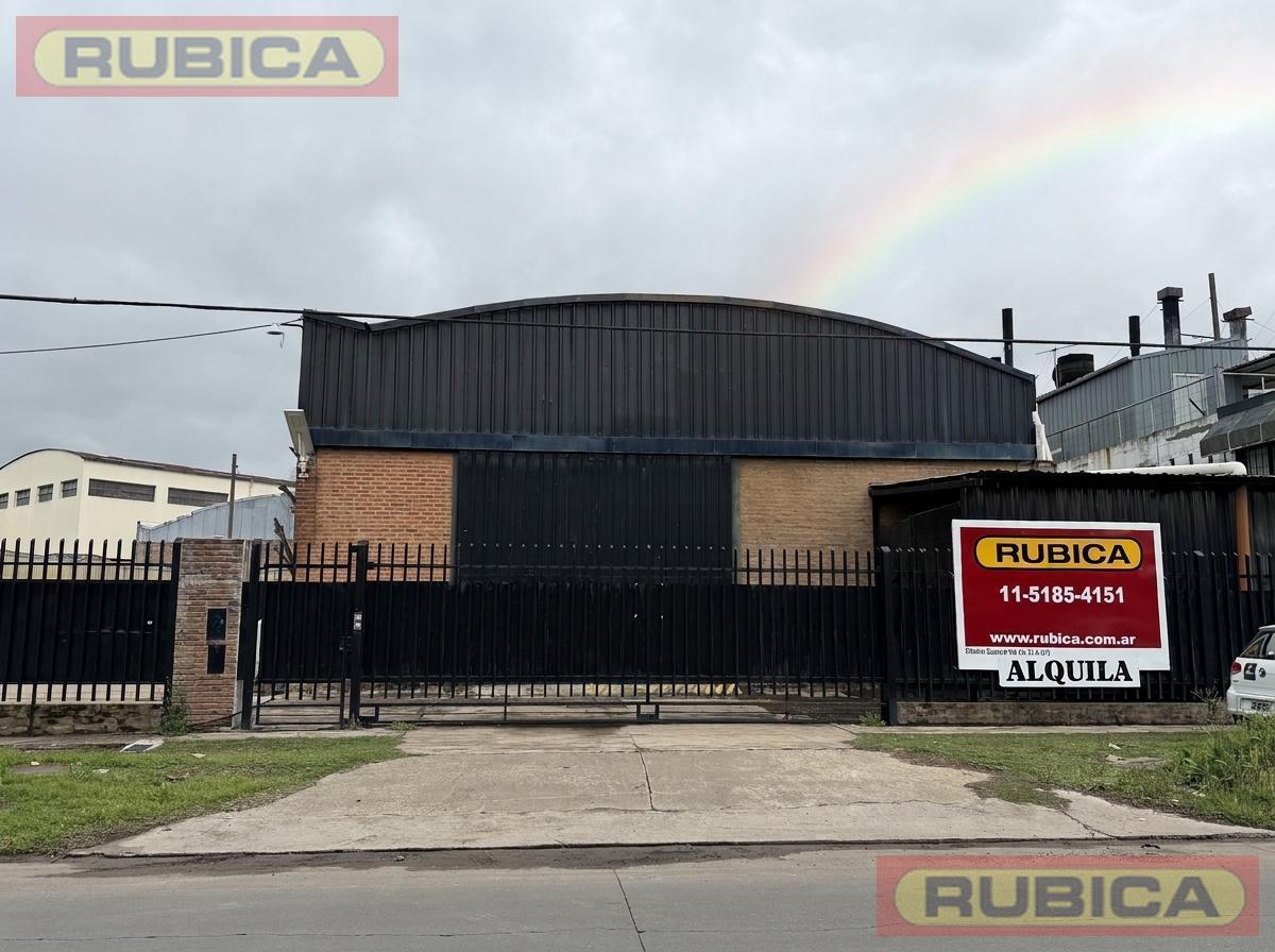Foto de Inmueble industrial con oficinas y playa de maniobras – Don Torcuato, imagen 2
