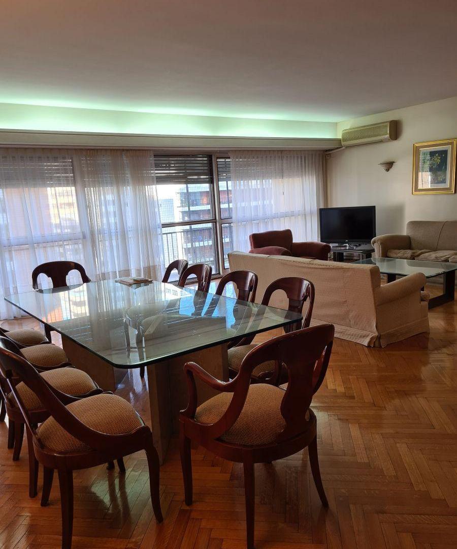 Foto de EXCELENTE 5 AMBIENTES CON DEPENDENCIA y COCHERA, imagen 2
