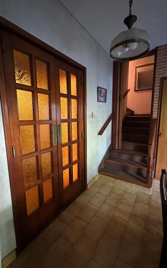 VENTA Casa de categoría con 4 habitaciones, 3 baños. Pereyra Lucena 528. Lomas de Zamora 4