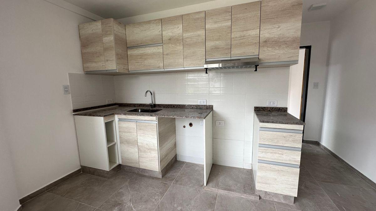 Foto de Departamento 2 ambientes a estrenar en temperley, imagen 3