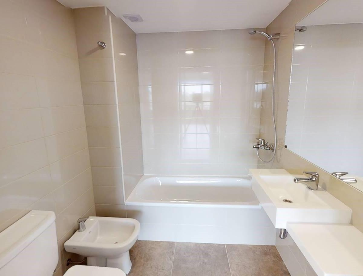 Foto de Venta Depto 2 Amb con Toilette Frente a Estrenar, imagen 4