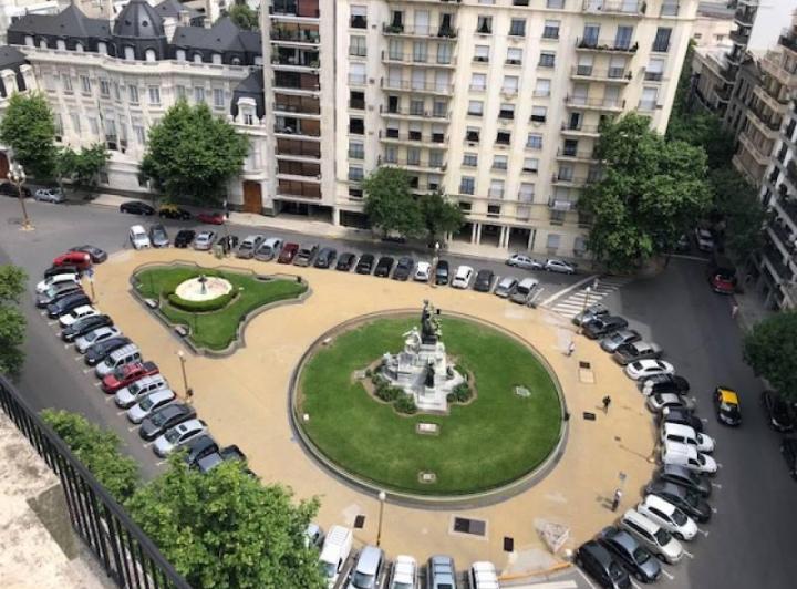 Alvear al 1300, 11,DIVINO, INTEGRAMENTE A NUEVO, en esquina rodeada de terrazas 2