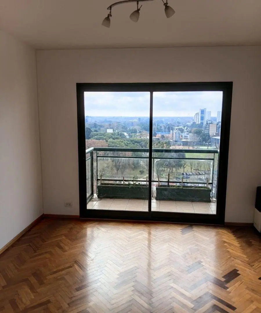 MARAVILLOSO 2 AMBIENTES . PISO ALTO .VISTA UNICA –COCHERA OPTATIVA 5