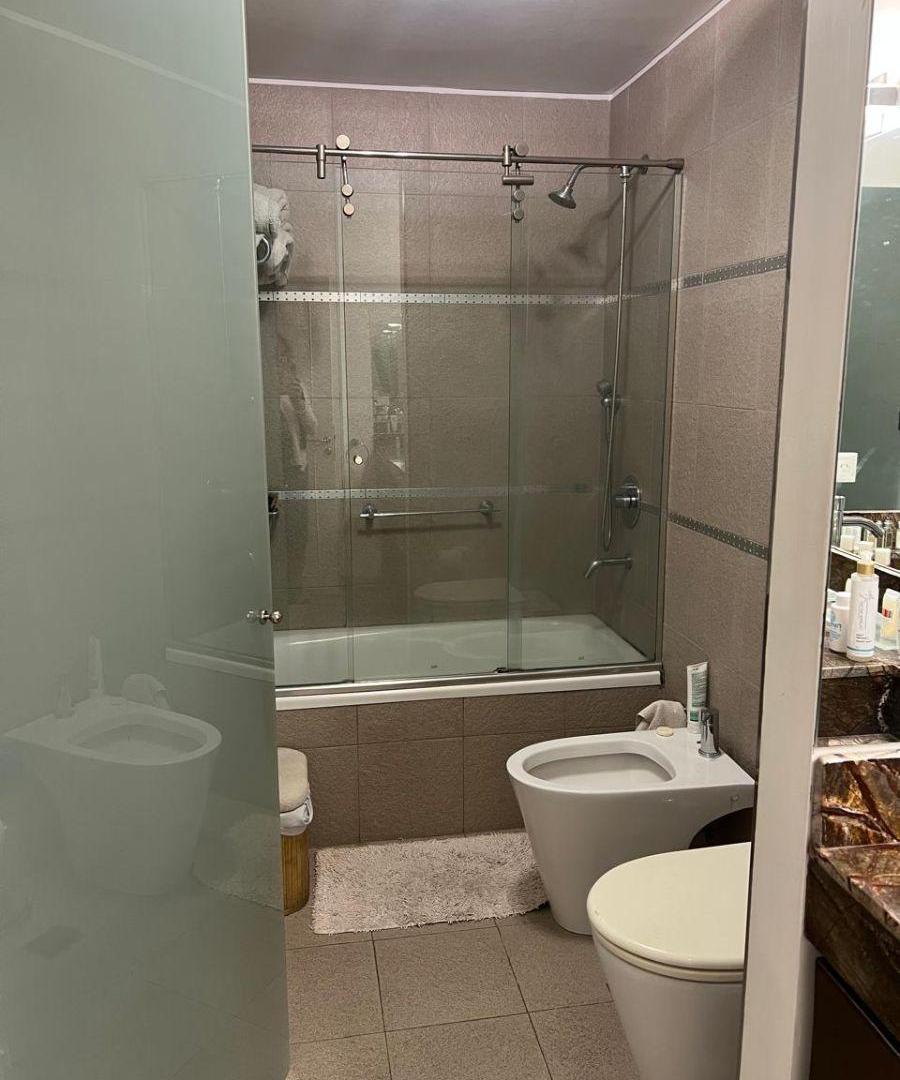 Foto de Piso 5 ambientes 273m2 c/2 cocheras,baulera, dep serv balcon aterrazado, imagen 4