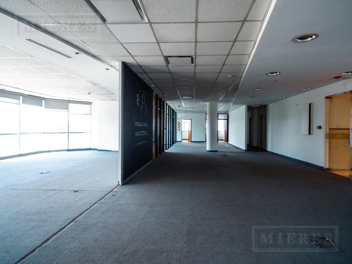 Foto de Oficinas en Alquiler sobre Panamericana y Malaver - Vicente López, imagen 2