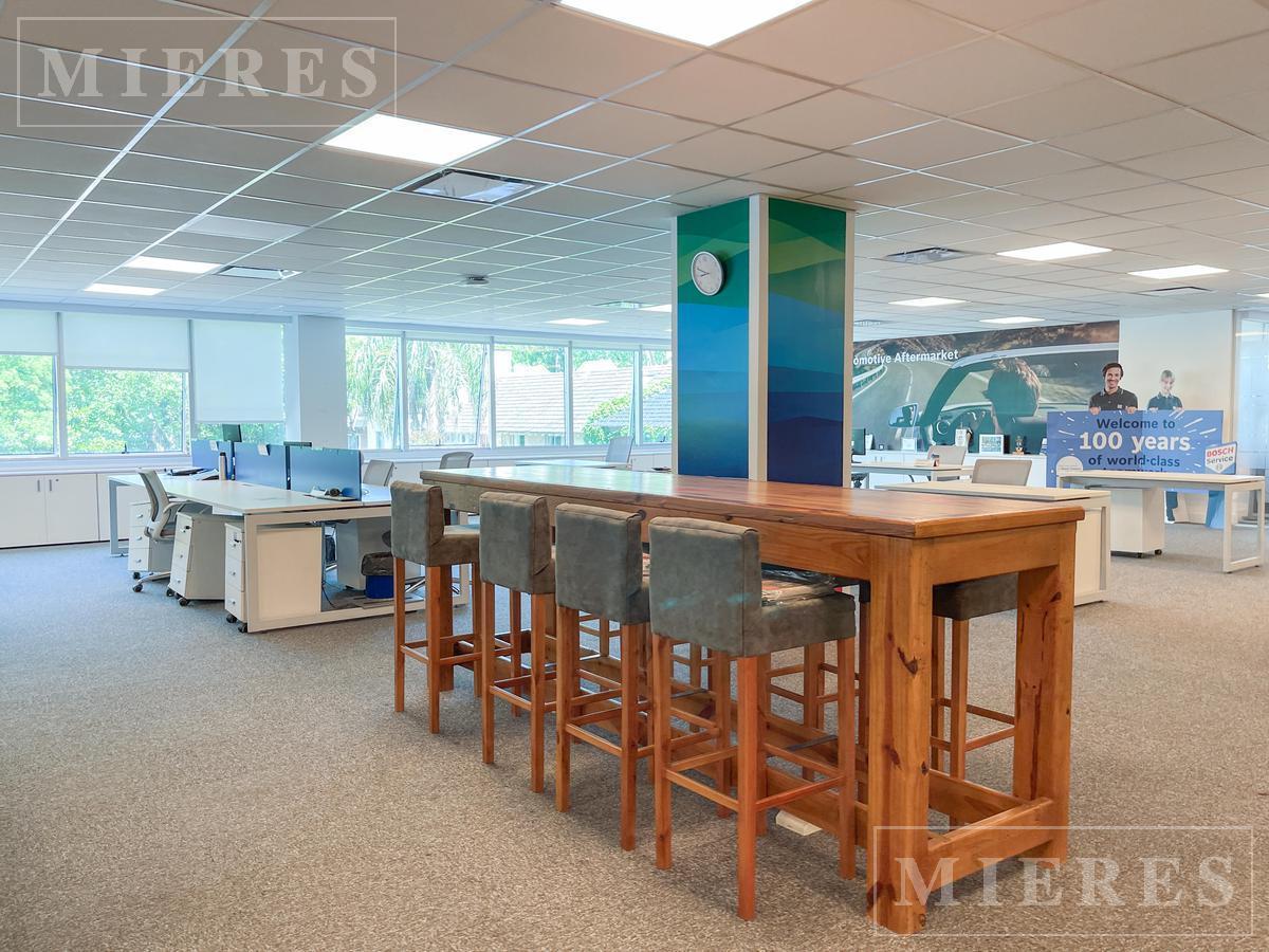 Foto de Edificio de Oficinas en Venta - 3.600 m² - Lomas de San Isidro, imagen 4