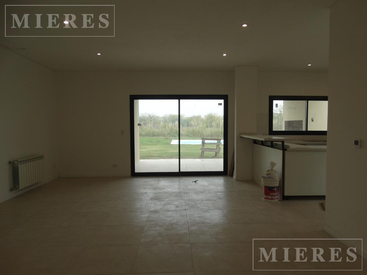 Foto de Casa en venta sobre lote interno en Area 2 San Sebastián, imagen 5