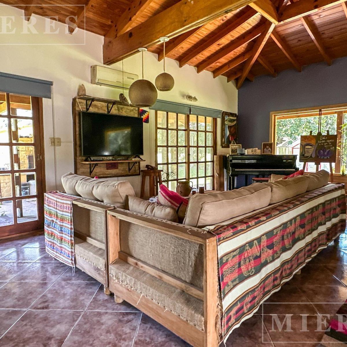 Casa en venta en calle Patricias Mendocinas en Ing. Maschwitz