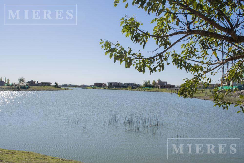 Apto Crédito, Lote en venta en Área 5 San Sebastián