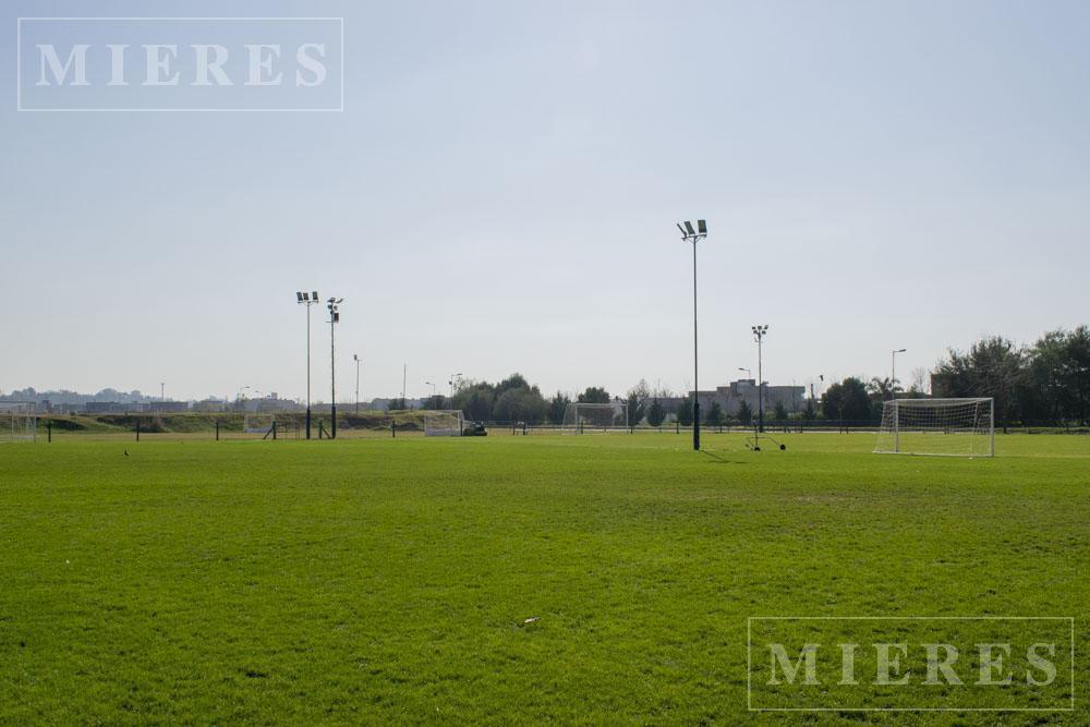 Foto de Lote en venta a la laguna en barrio Norte El Canton, imagen 3