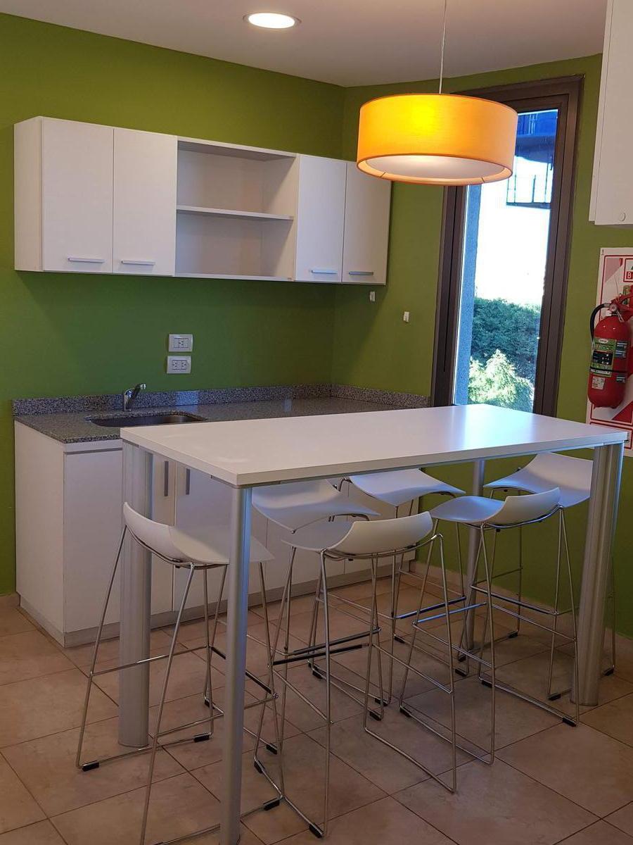 Foto de Oficinas en Alquiler de 1.000 m2 en Vicente López - Olivos Building III, imagen 2
