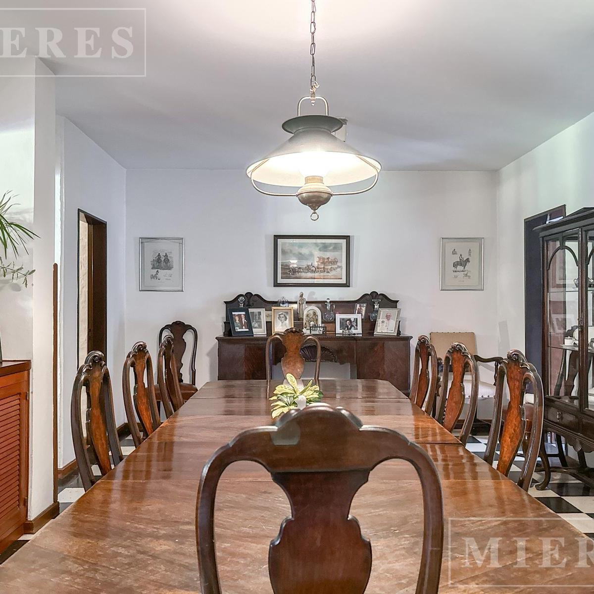 Casa en Beccar Vias a Libertador 3