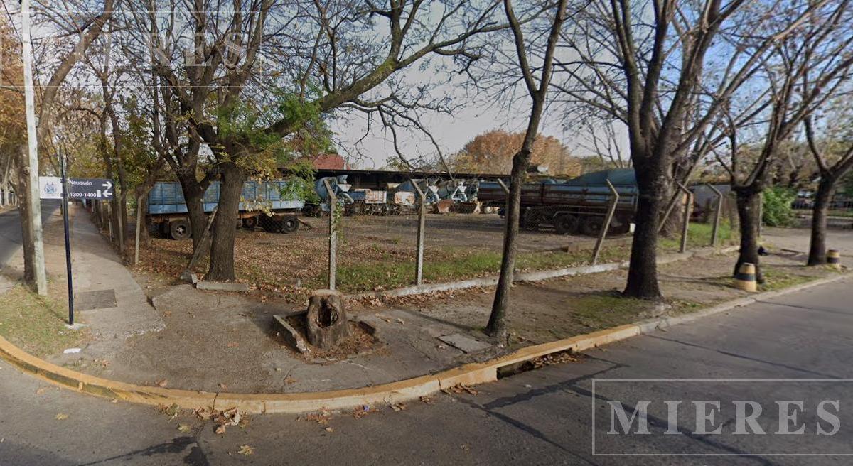 Terreno en venta apto residencial/Industrial de 7.200 m2