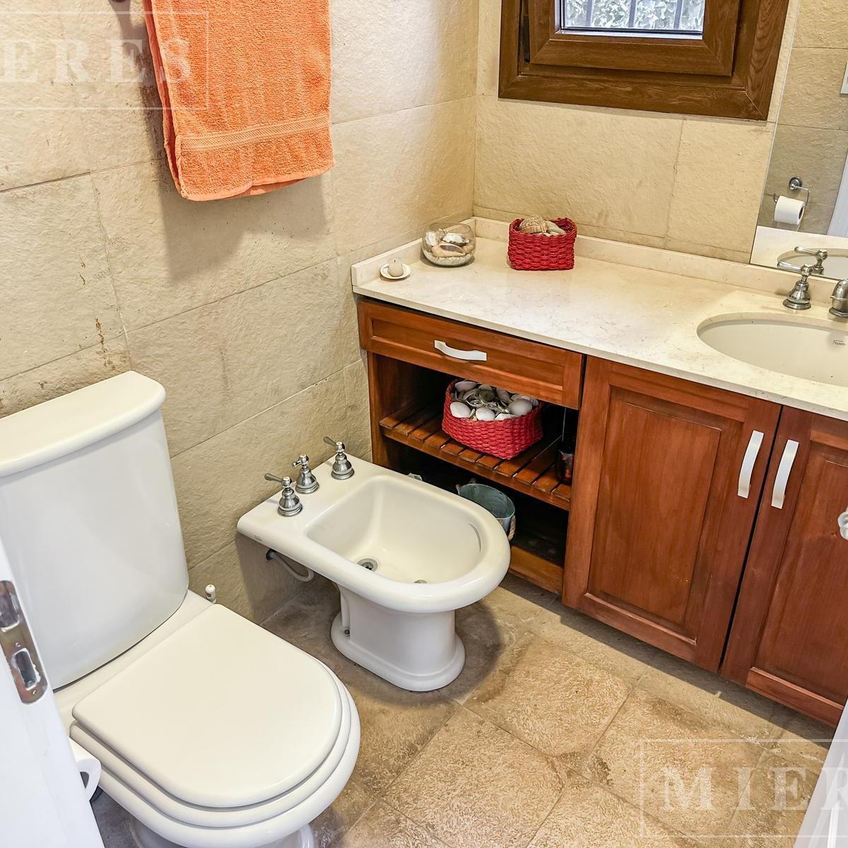 Foto de Casa en venta sobre lote interno en Haras Santa Maria Barrio Los, imagen 5
