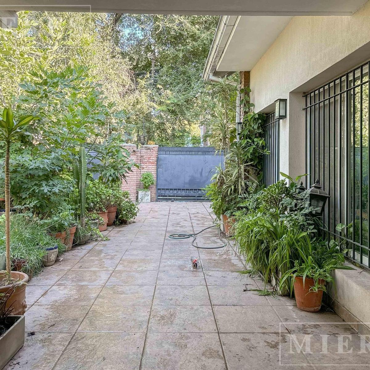 Casa en Las Lomas de San Isidro 2
