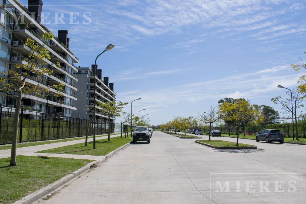Cochera en Venta - Vista Laguna - Buena Vista 1