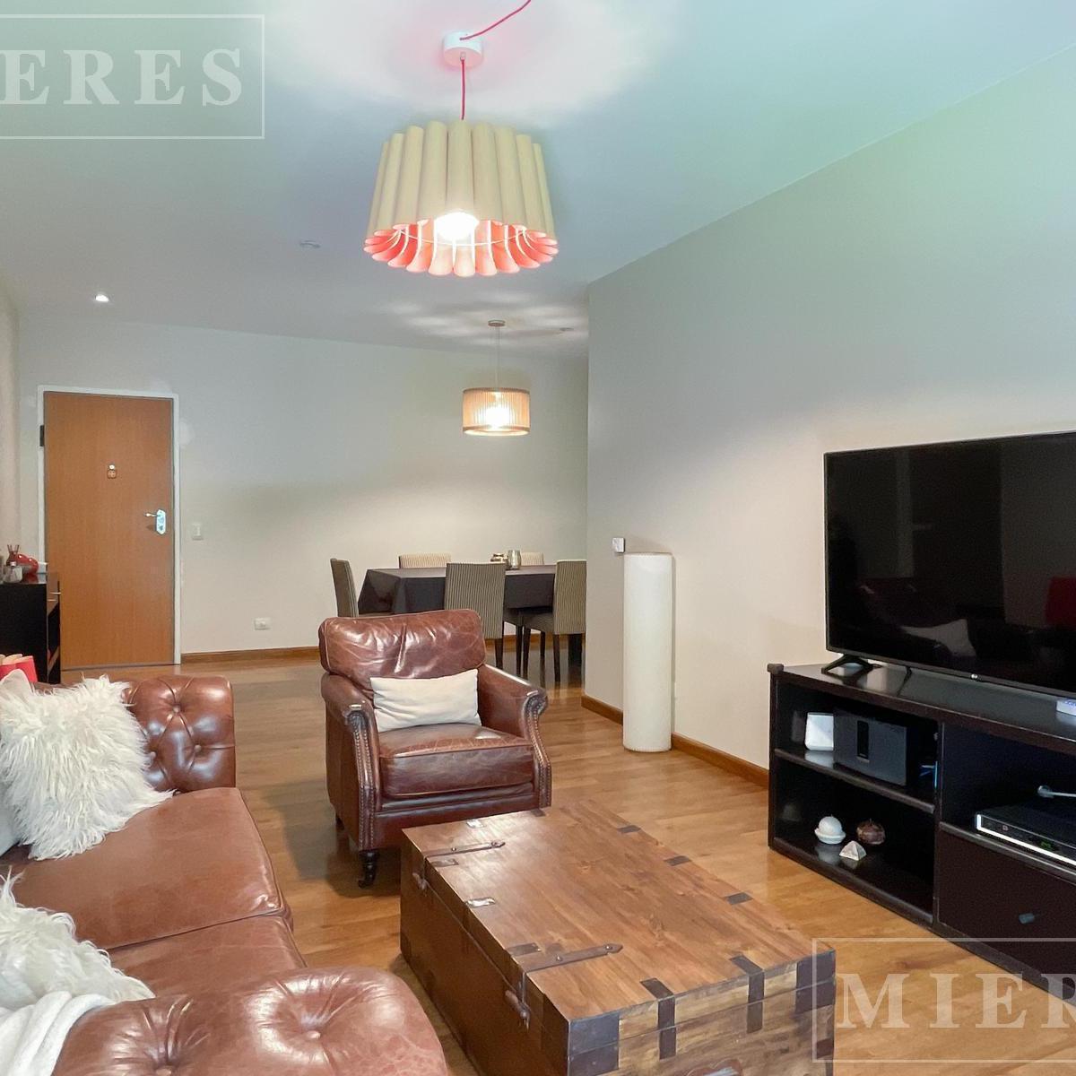 Departamento en Venta en Jardines de San Isidro III 1