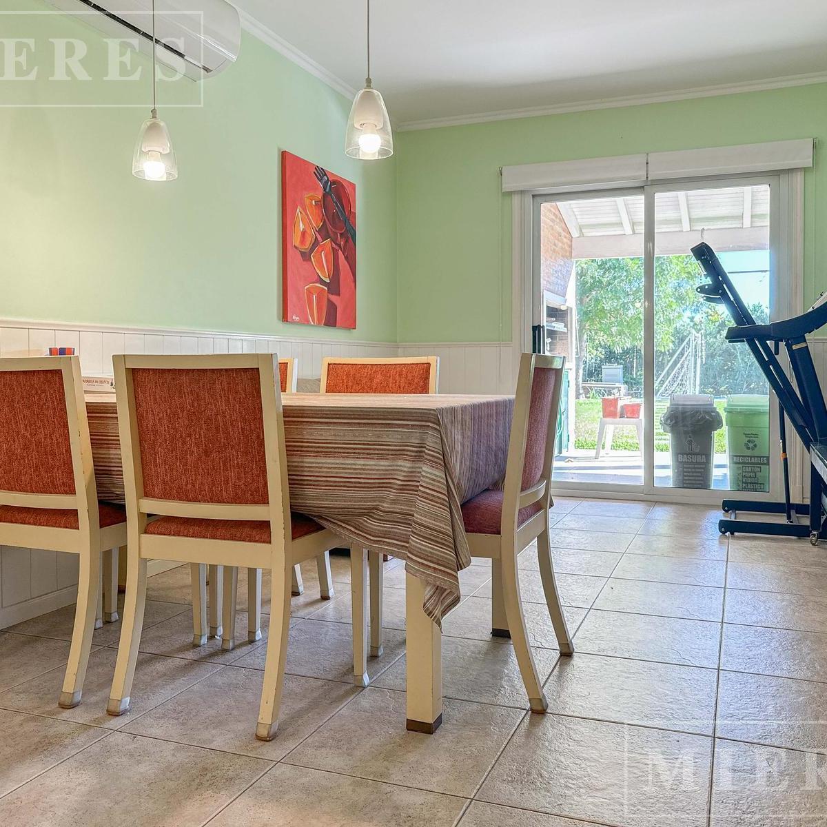 Muy Linda Casa en Venta en Barrio Greenlands 4