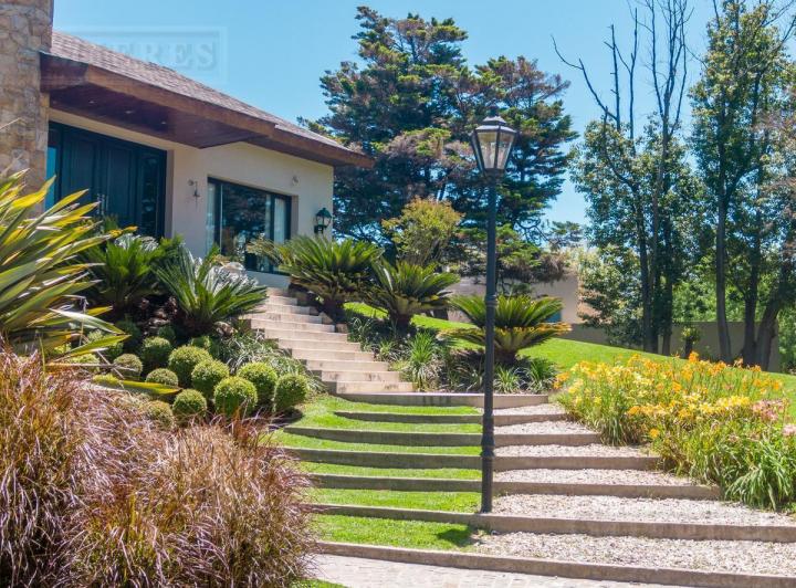 Excelente casa en venta totalmente equipada en Highland Park 3