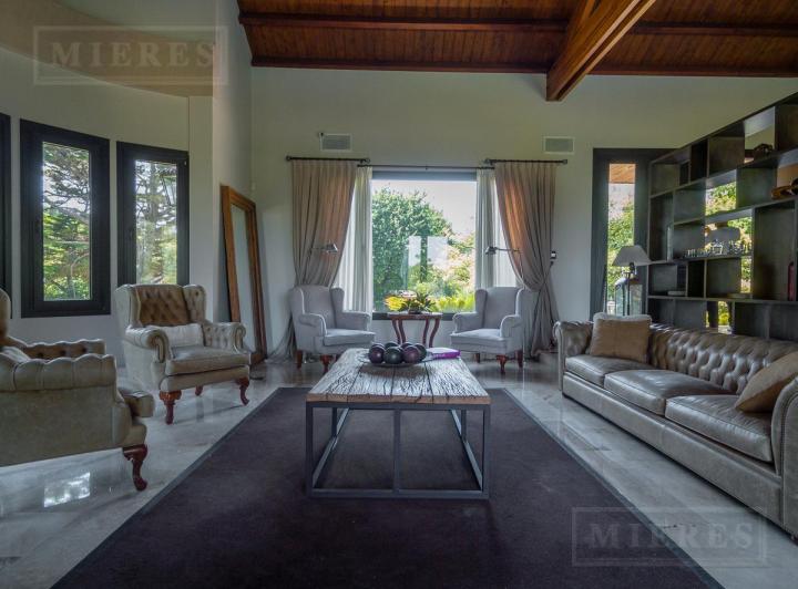 Excelente casa en venta totalmente equipada en Highland Park 5
