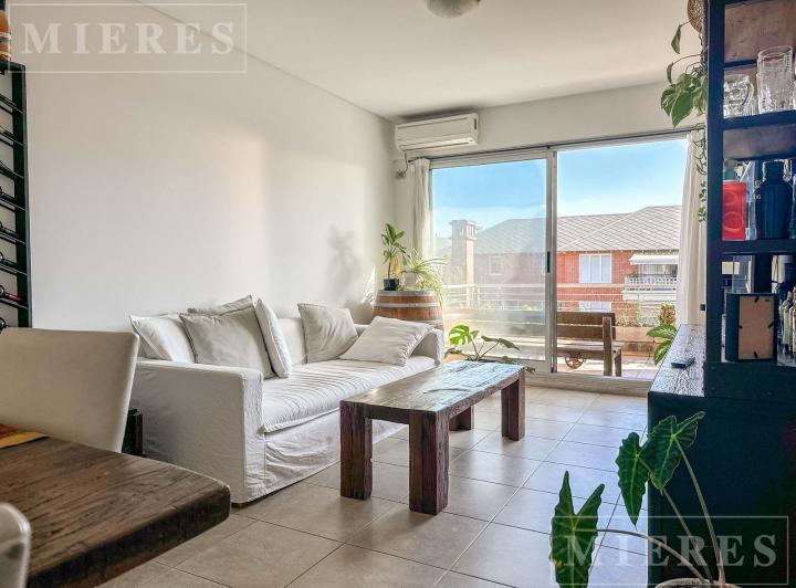 Departamento en  Complejo Jardines de San Isidro III 2