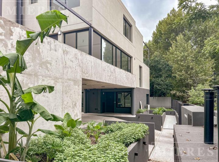 Dúplex en venta en Tigre Mews 2