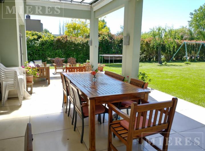 Alquiler de Verano en Santa Barbara, Bancalari 4