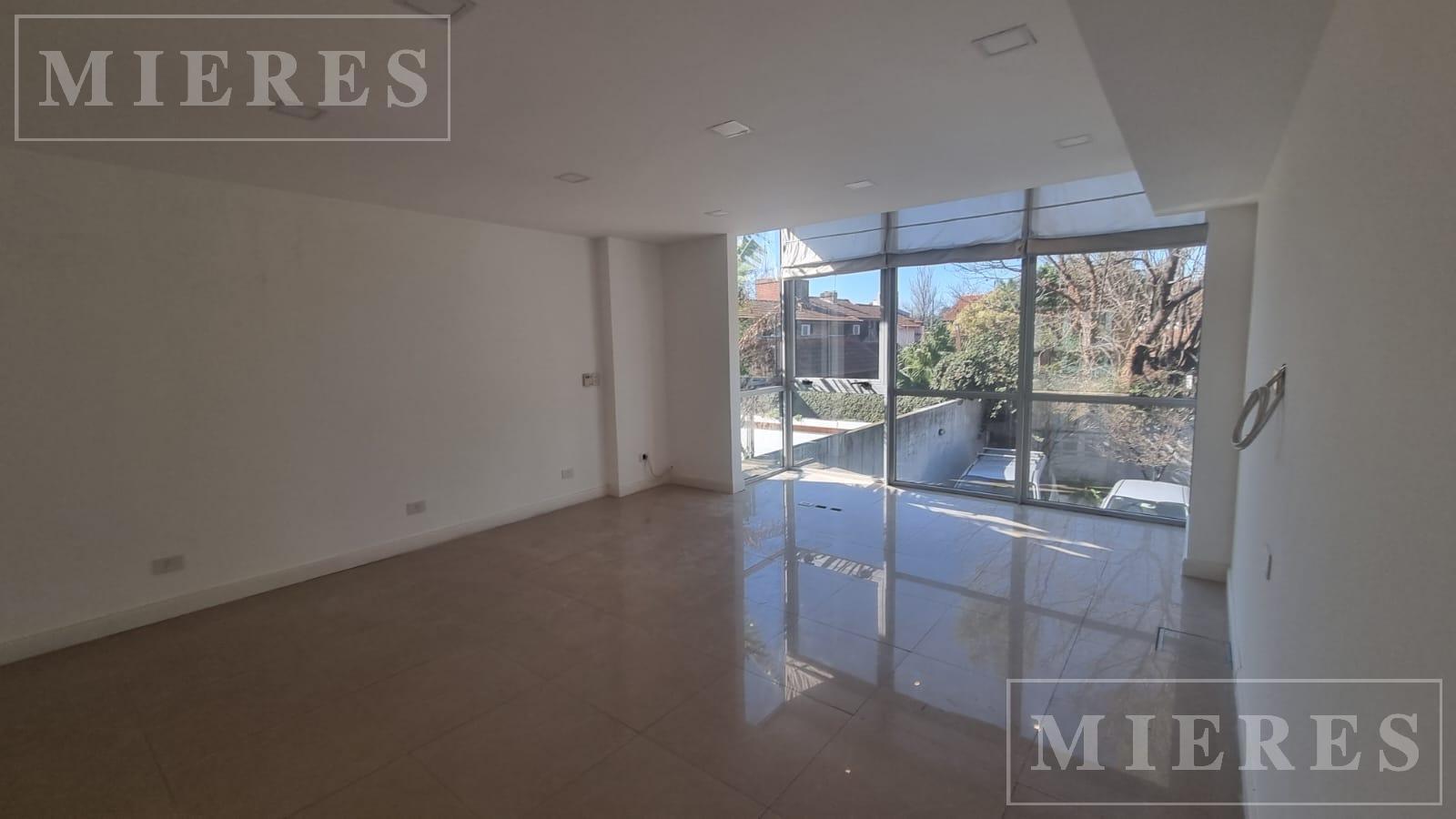 Foto de Oficinas de 125 m2 en alquiler en Thames y Panamericana, San Isidro, imagen 3