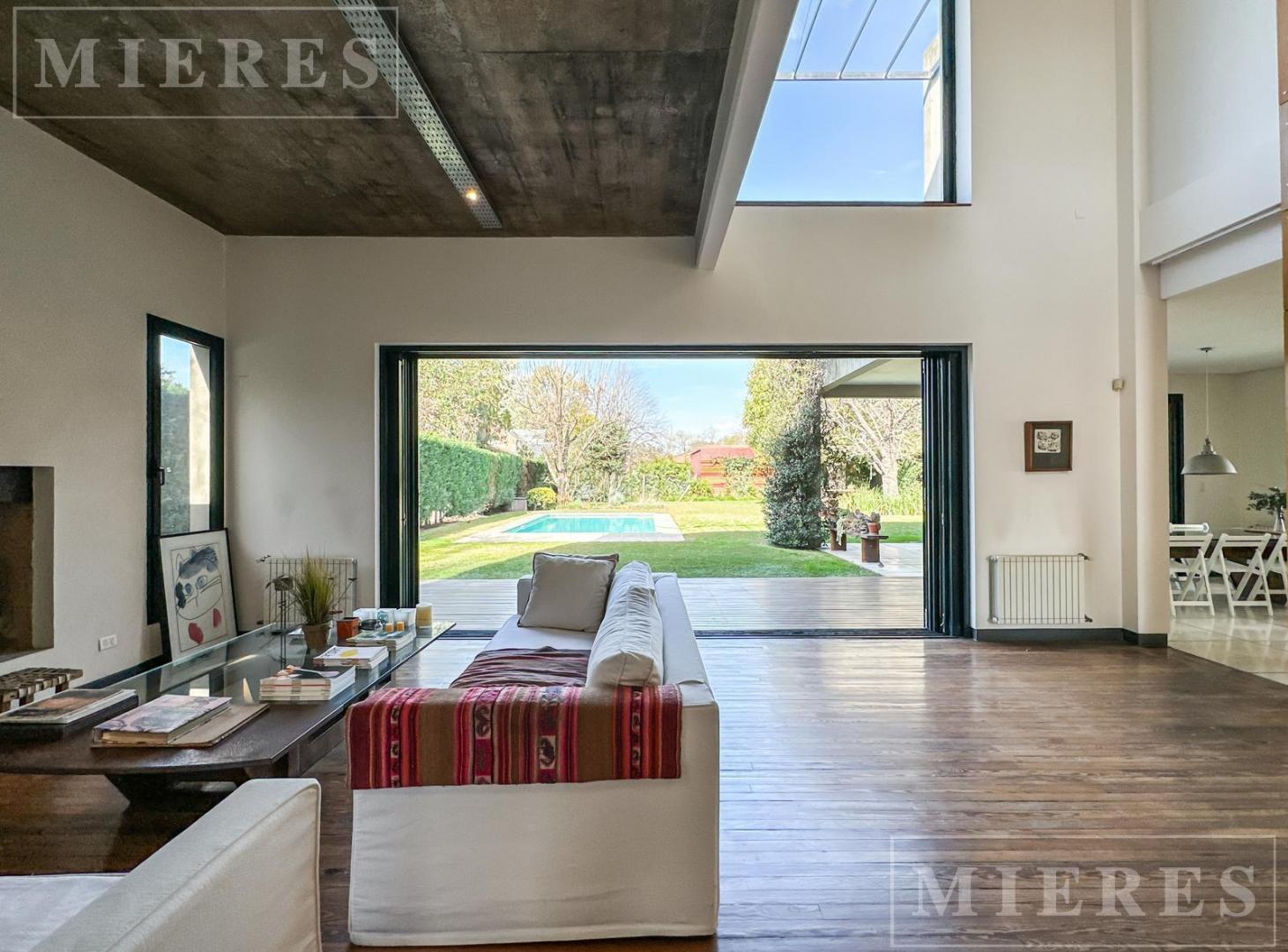 Casa en venta en Don Torcuato