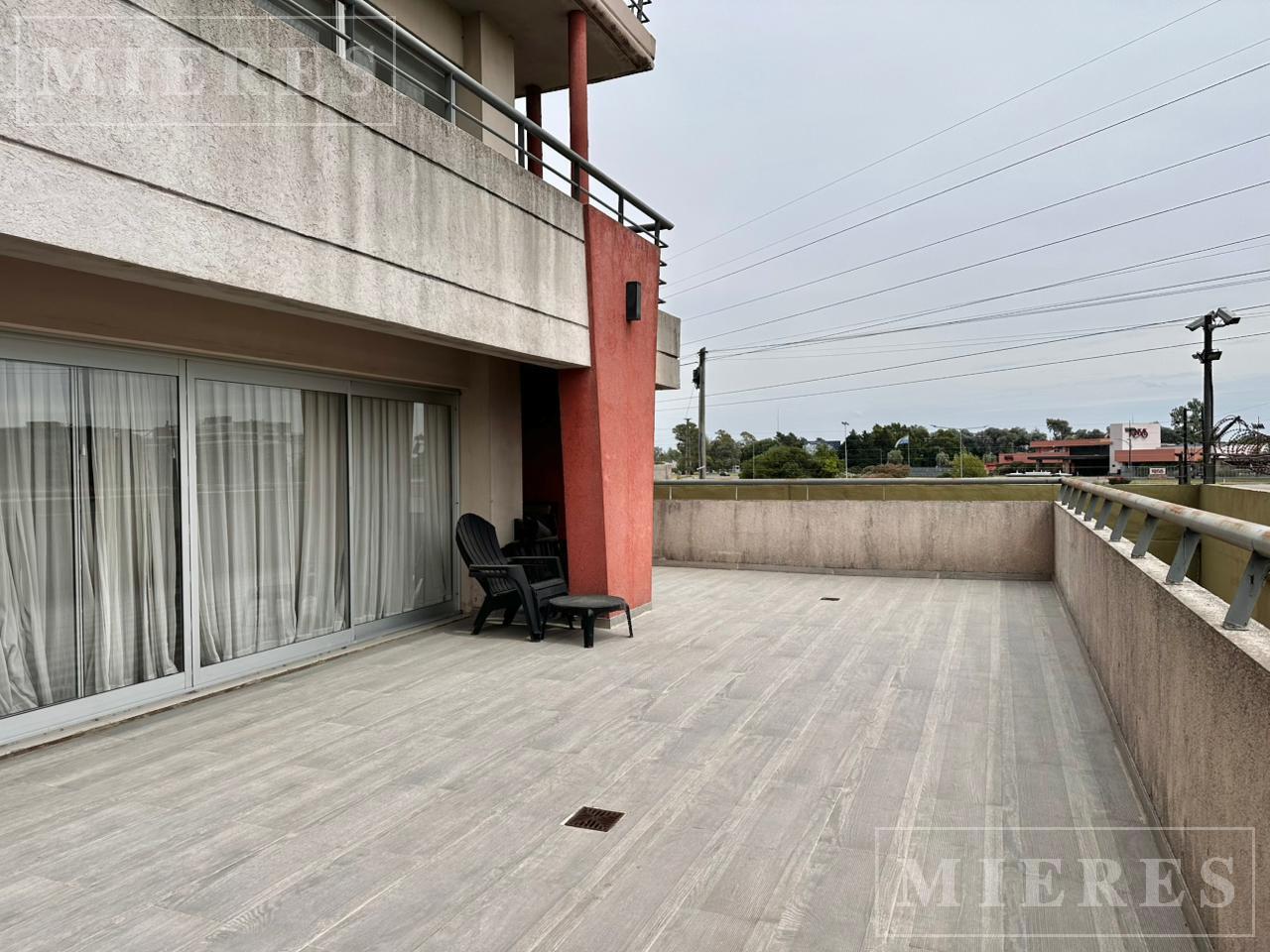 Departamento en Pilar Garden