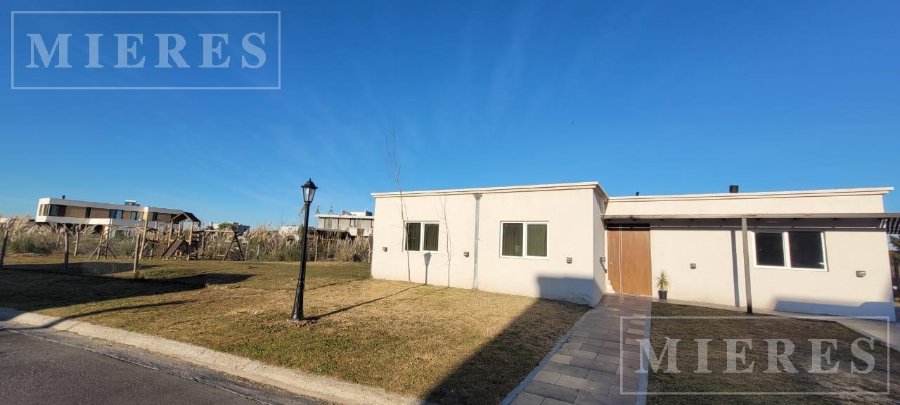 Casa en venta perimetral al area 7 San Sebastian