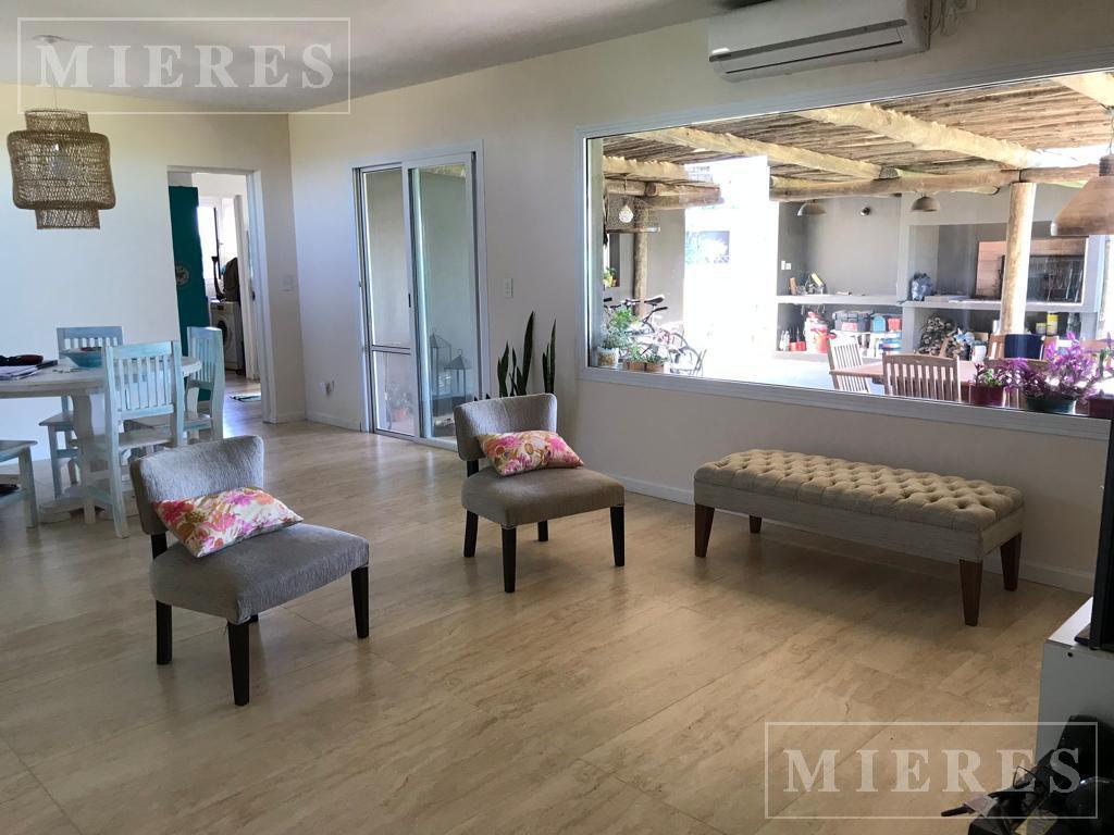 Casa en venta apto credito en San Sebastián área 5
