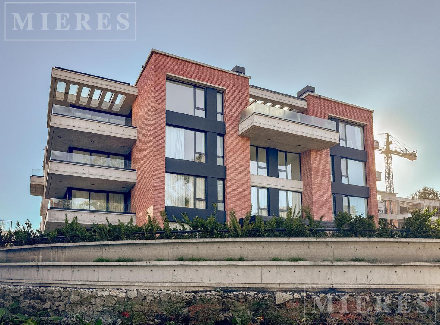 Departamento en venta en el Condominio Urbana Las Lomas