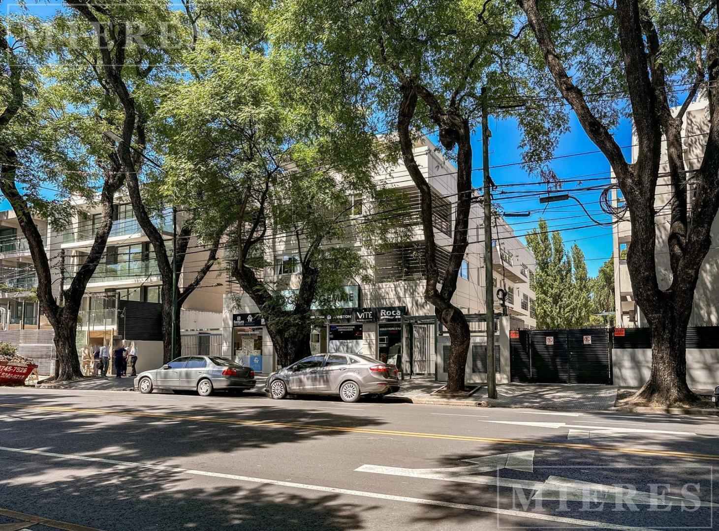 Departamento en venta en excelente zona de Acassuso.