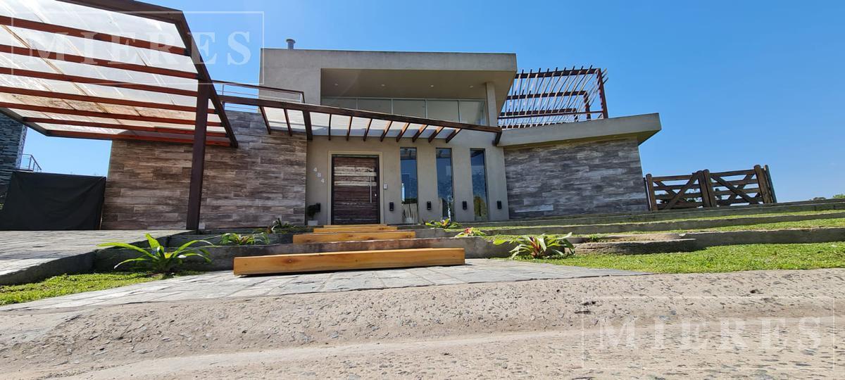 Casa en alquiler anual sobre lote interno en Haras Santa Maria Barrio El Atardecer