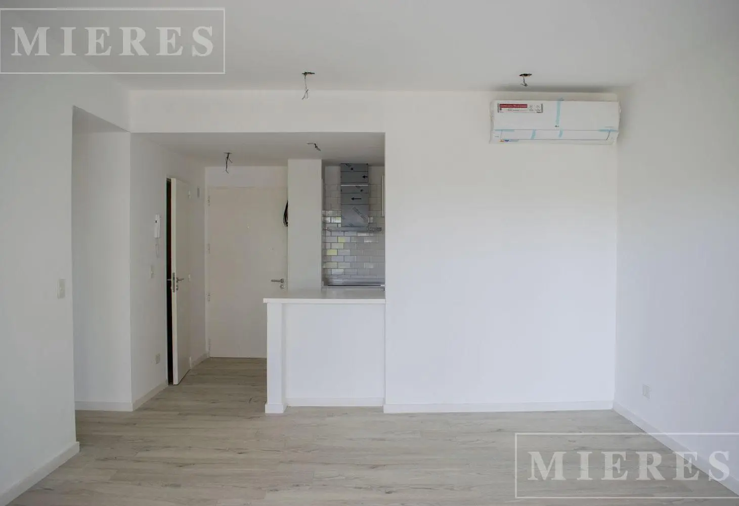 Departamento en venta en ZUG Caamaño 5