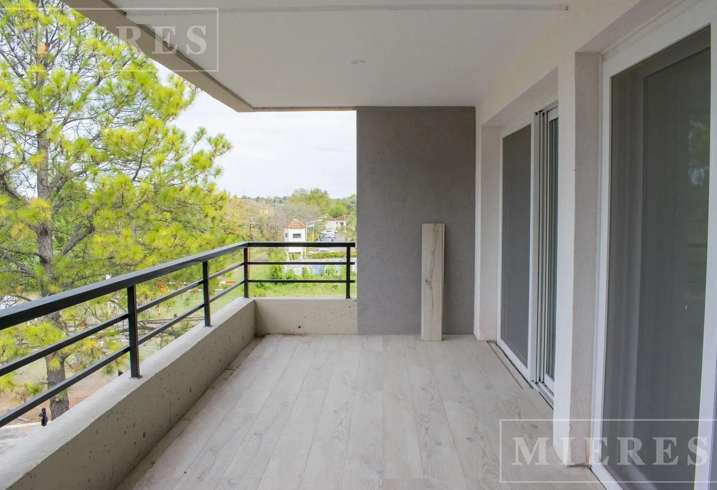 Departamento en venta en ZUG Caamaño 8